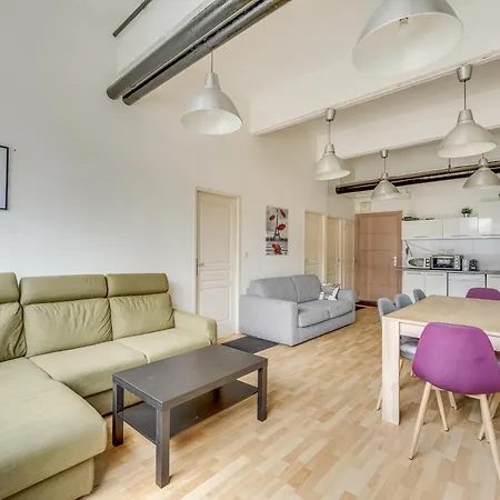 Les LILAS Appartement Les Lilas